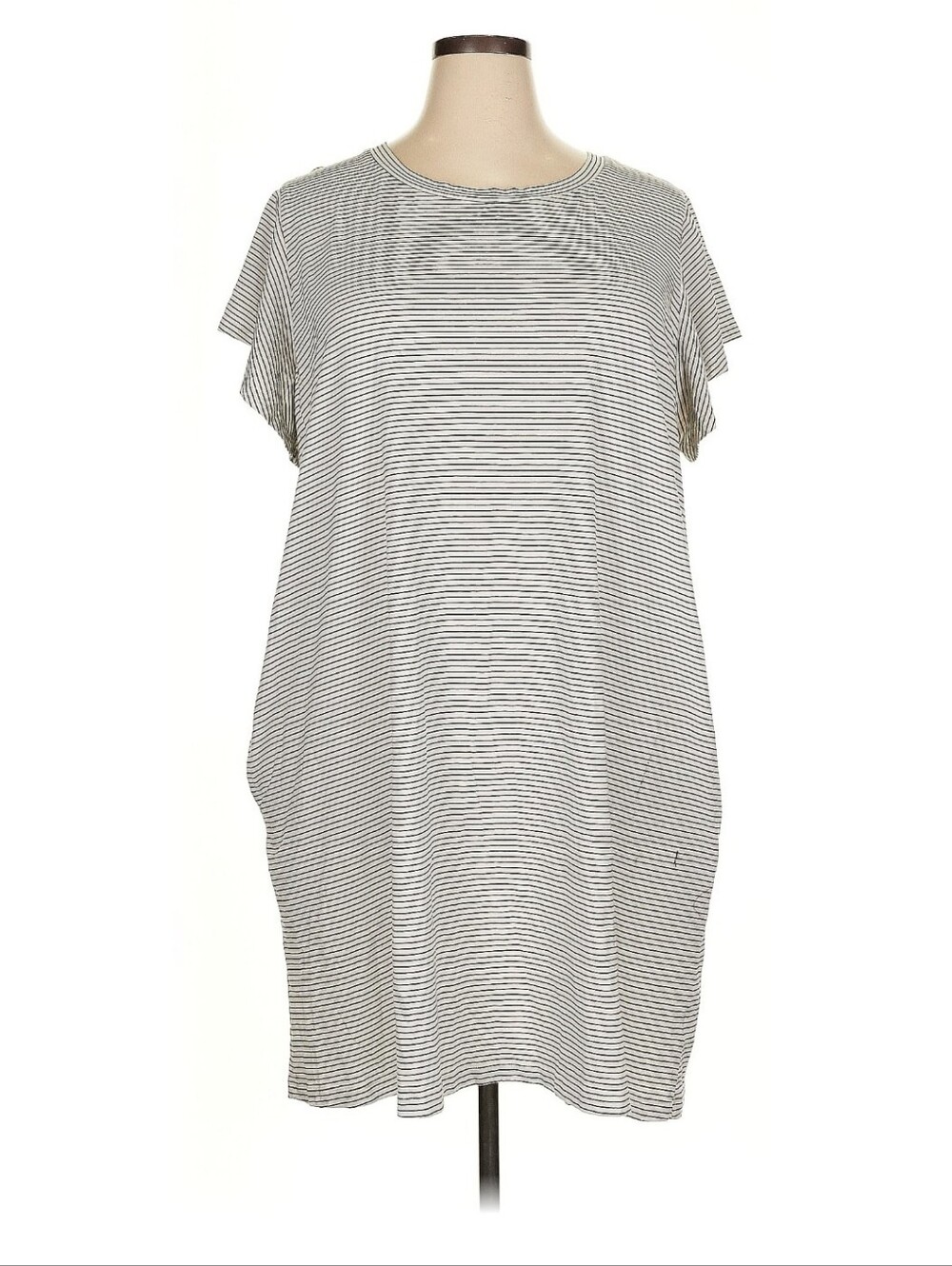 Terra & Sky Black and White Tunic With Pockets